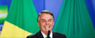 Bolsa recupera parte das perdas com Auxílio após Bolsonaro falar em privatizar Petrobras