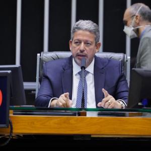 Câmara aprova MP que substitui Bolsa Família pelo Auxílio Brasil