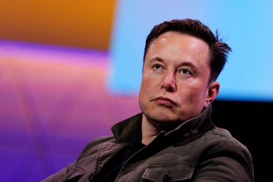 Elon Musk é processado por acionistas do Twitter