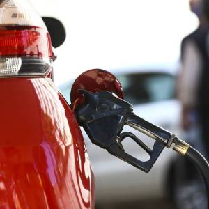 Operação padrão de auditores da Receita acende alerta para risco de desabastecimento de combustíveis