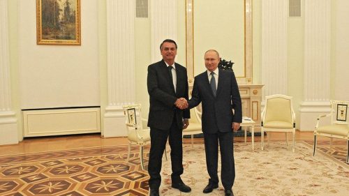 Bolsonaro durante reunião com o presidente da Rússia, Vladmir Putin. Foto: Oficial Kremlin