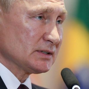 Putin diz a empresários que Rússia se preparou para sanções econômicas