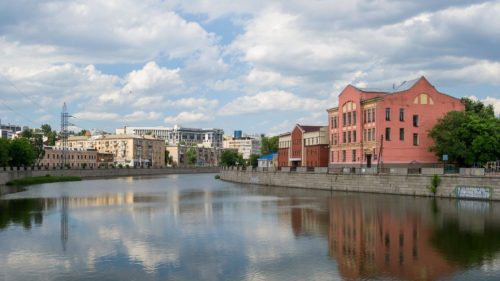 Kharkiv, na Ucrânia: segunda maior cidade ucraniana, próxima da fronteira russa. Foto: Wikimedia