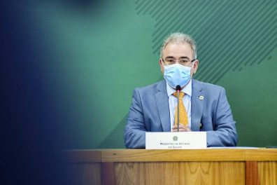 Ministro anuncia fim da Emergência em Saúde Pública por conta da covid