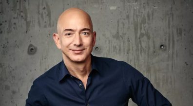 Jeff Bezos questiona influência da China no Twitter após compra por Musk