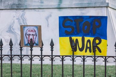 Inflação alta deve perdurar com aumento dos impactos da guerra na Ucrânia, diz Banco Mundial