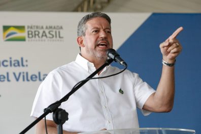 Lira: ‘Presidente da Petrobras tem que renunciar imediatamente’