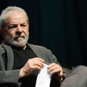 Genial/Quaest: Lula lidera corrida presidencial com 46% contra 30% de Bolsonaro