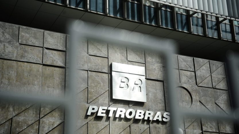 Diretor da Petrobras (PETR4) diz que governança da companhia continua sólida