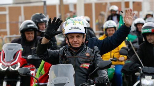 Jair Bolsonaro durante passeio de motocicleta quando ocupava o cargo de presidente. Foto: Alan Santos/PR