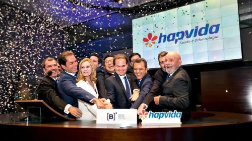 Executivos da Hapvida comemoram abertura de capital da empresa / Foto: Divulgação