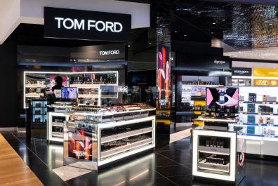 Mercado de luxo: Estée Lauder negocia compra da Tom Ford por US$ 3 bi