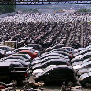 IF Hoje: Mercado abre a semana de olho nas vendas do setor automotivo e na ata do Copom