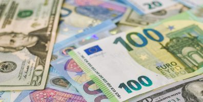 Bolsas da Europa fecham mistas após dados de inflação