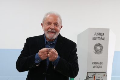 Estrangeiros veem Lula com melhores olhos do que Bolsonaro, diz Rogério Xavier, da SPX