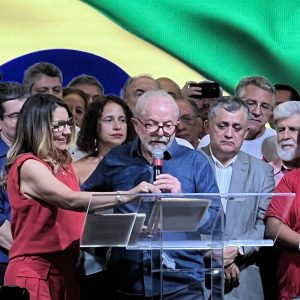 Vitória de Lula é positiva por causa de Fies e Prouni, diz associação de faculdades particulares