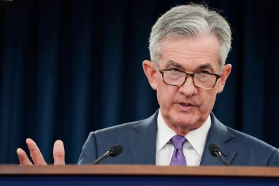 Jerome Powell indica que Fed vai subir juros acima do esperado