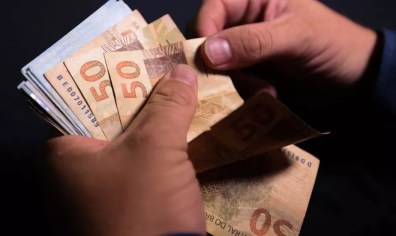Tributação sobre renda e patrimônio tem participação recorde na receita de 2022