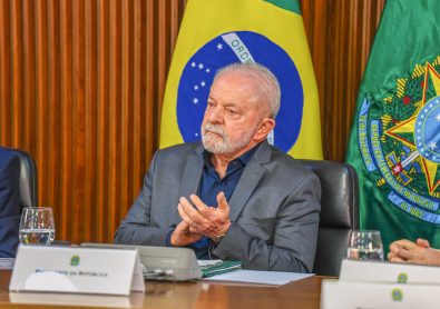 Lula diz que ‘não cabe ao presidente da República’ brigar com o presidente do Banco Central