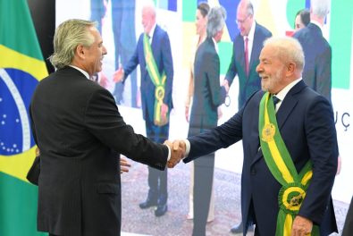 Brasil e Argentina criarão linha de crédito para comércio exterior