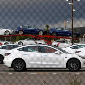 Tesla entrega menos veículos do que o previsto no terceiro trimestre
