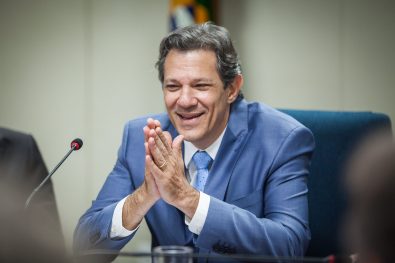 Haddad apresenta novo arcabouço fiscal a Alckmin