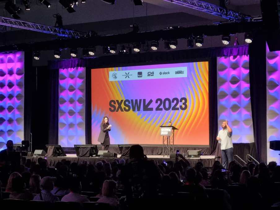 Amy Webb no SXSW 2023, Amy Webb é considerada uma das mais influentes futuristas