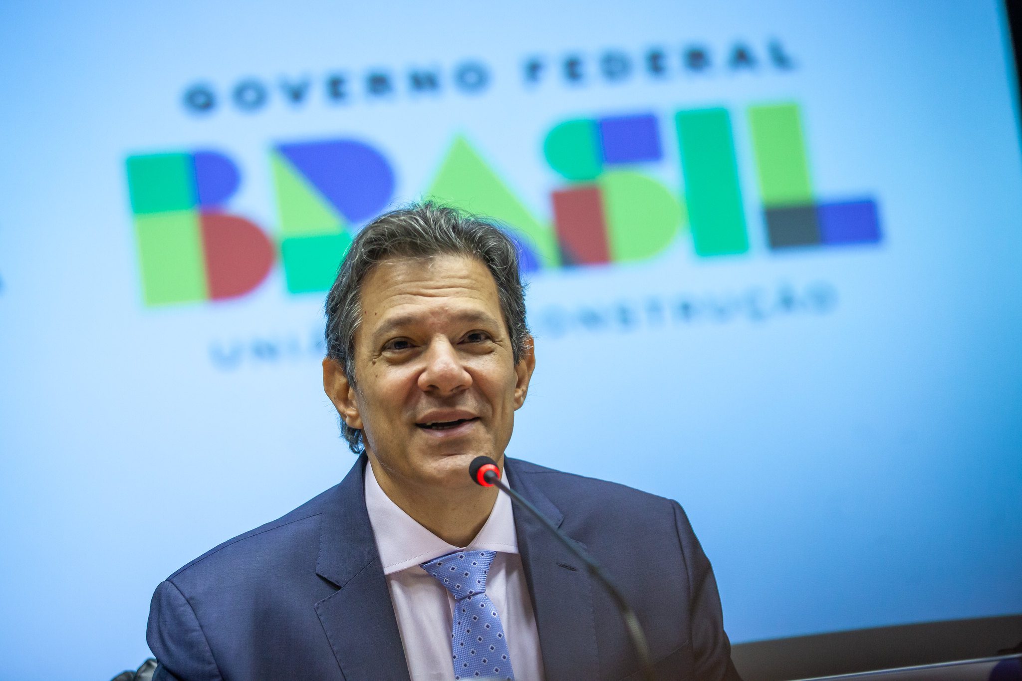 Haddad defende arcabouço e regime fiscal mais austero para 2024 -  Inteligência Financeira