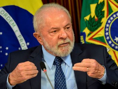 Lula diz que Campos Neto não cumpre a lei e que Senado precisa ‘cuidar’ dele