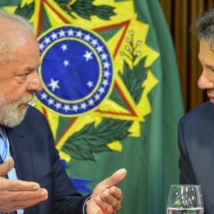 Haddad deve apresentar novo arcabouço fiscal a Lula nesta semana