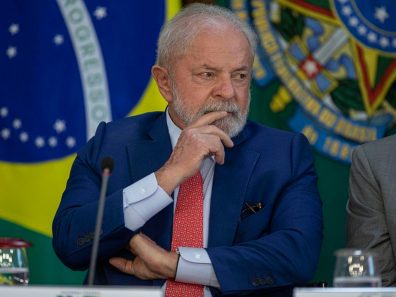 Lula sobre inflação: Se a meta está errada, muda-se a meta