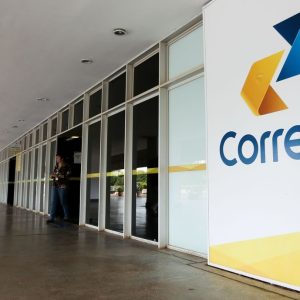 Caixa e Correios anunciam serviços compartilhados em todas as cidades até fim do ano