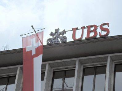 UBS e governo da Suíça assinam acordo de proteção contra perdas na compra do Credit Suisse