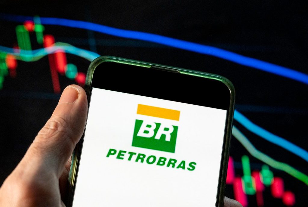 Petrobras (PETR4) bate 6 recordes em valor de mercado só em fevereiro