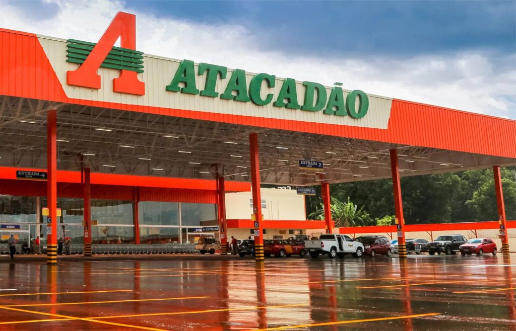 Carrefour, Yduqs, Centauro e M. Dias Branco: as apostas do Itaú BBA para fevereiro