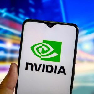 Nvidia atinge US$ 3,3 tri, supera Microsoft e é maior do mundo em valor de mercado