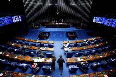 Senado rejeita destaques e conclui votação do arcabouço fiscal