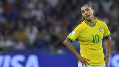O jogo a ser jogado pelo futebol feminino no Brasil