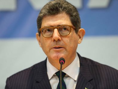 Ex-ministro vê Brasil se aproveitando do ‘nearshoring’; entenda o que é isso