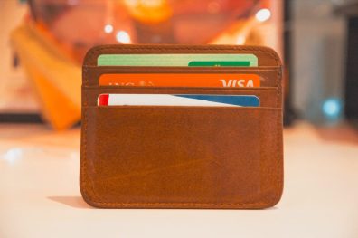Febraban: limitar juros do rotativo pode tornar cartões inviáveis e reduzir oferta de crédito