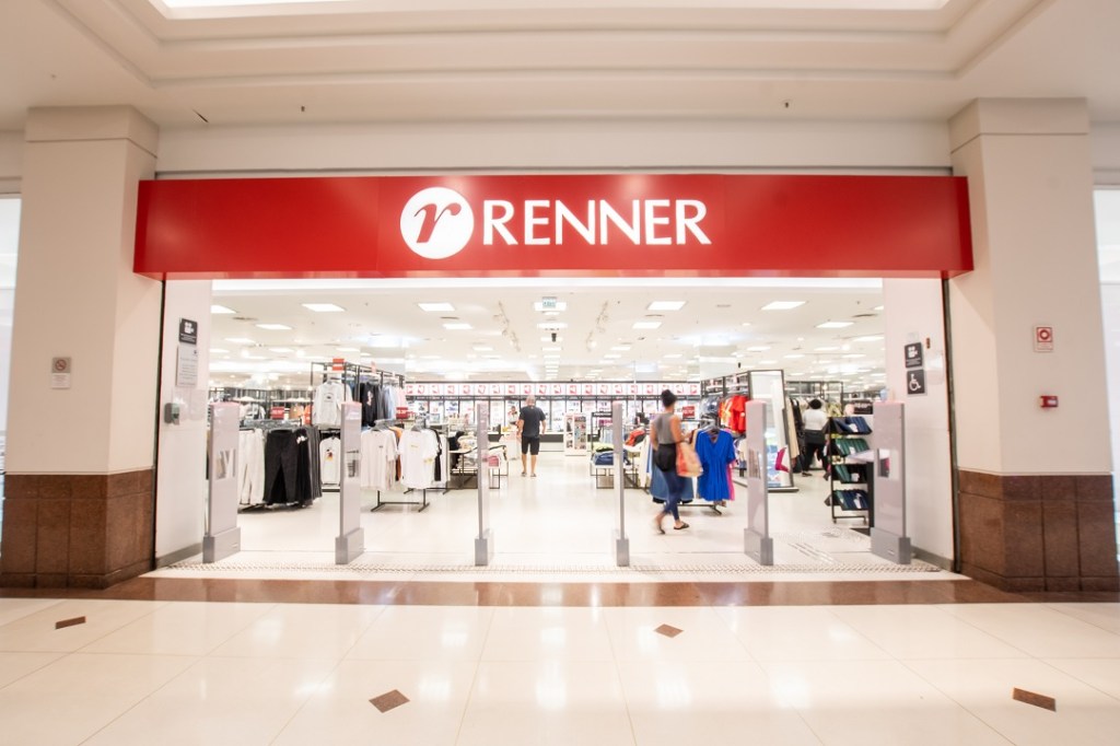 Melhores ações: Lojas Renner (LREN3) sobe com taxa de compra abaixo de US$ 50 no radar