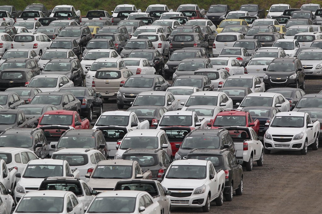 Anfavea prevê investimentos de R$ 100 bi na indústria automotiva após anúncio do Mover