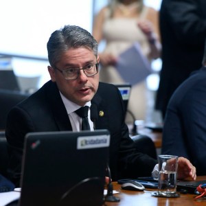 Relator do PL das offshores divulga parecer sem alterações de mérito