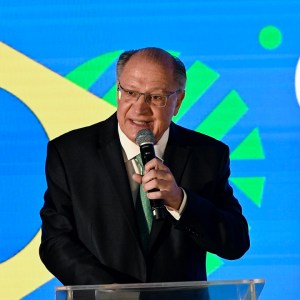 Governo prepara versão do Desenrola para empresas, diz Alckmin