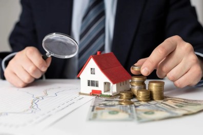 Quais são as taxas e os impostos cobrados pelos fundos imobiliários?