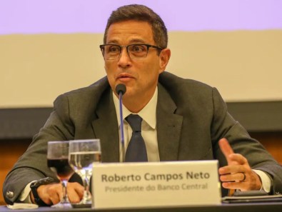 Campos Neto: meta fiscal não tem relação direta no trabalho do Banco Central