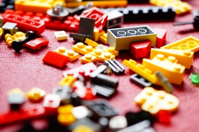 Índices de mercado, ETFs e Lego: como eles se relacionam?
