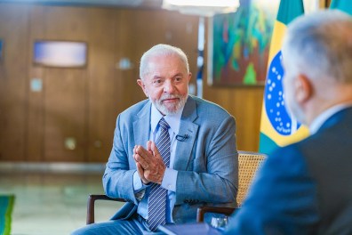 ‘Não é dona do Brasil’: Veja 5 frases de Lula contra a Vale (VALE3)