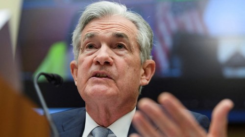 Jerome Powell explica por que o Fed decidiu prolongar o aperto monetário nos Estados Unidos. Foto: Mary F. Calvert/Reuters