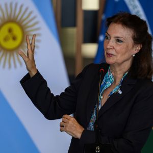 diana mondino, governo milei, argentina, chanceler, relações exteriores
